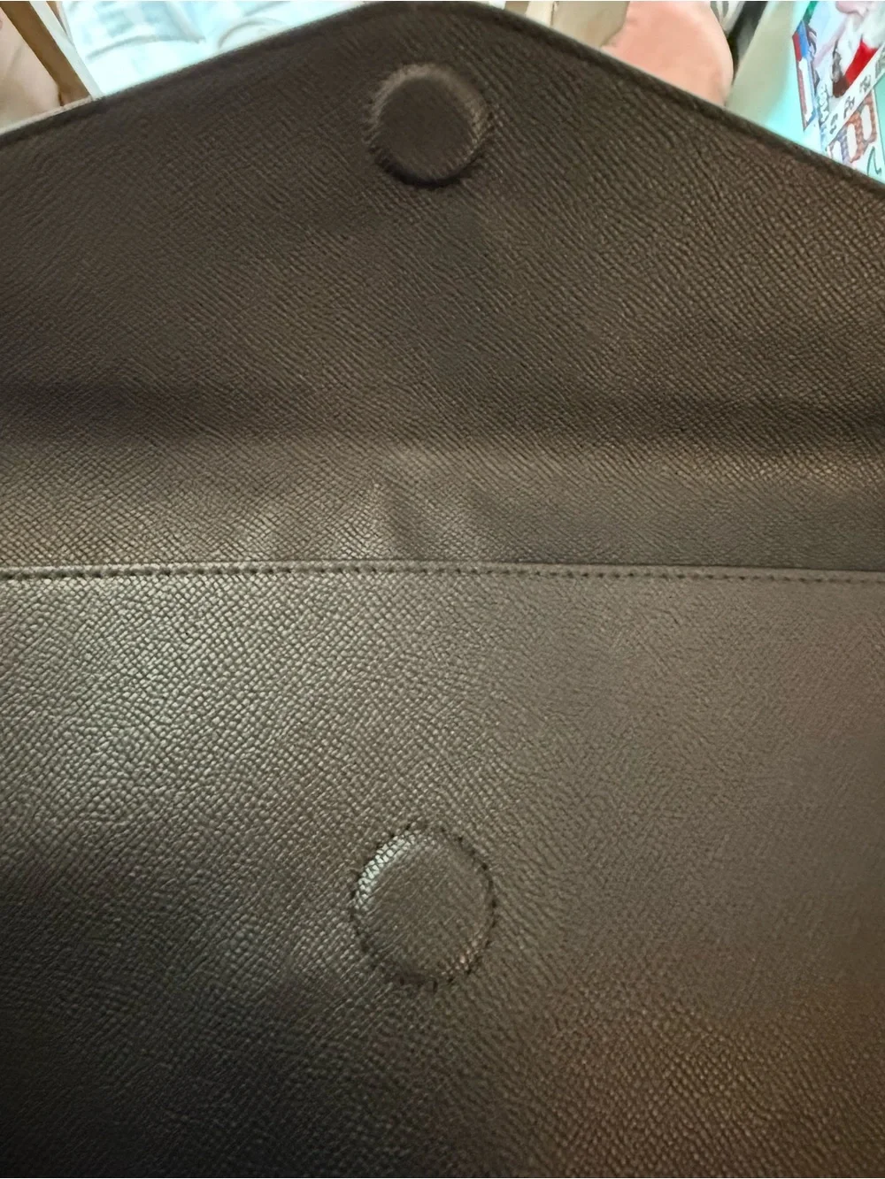 lab top carrying case, magnetic closure